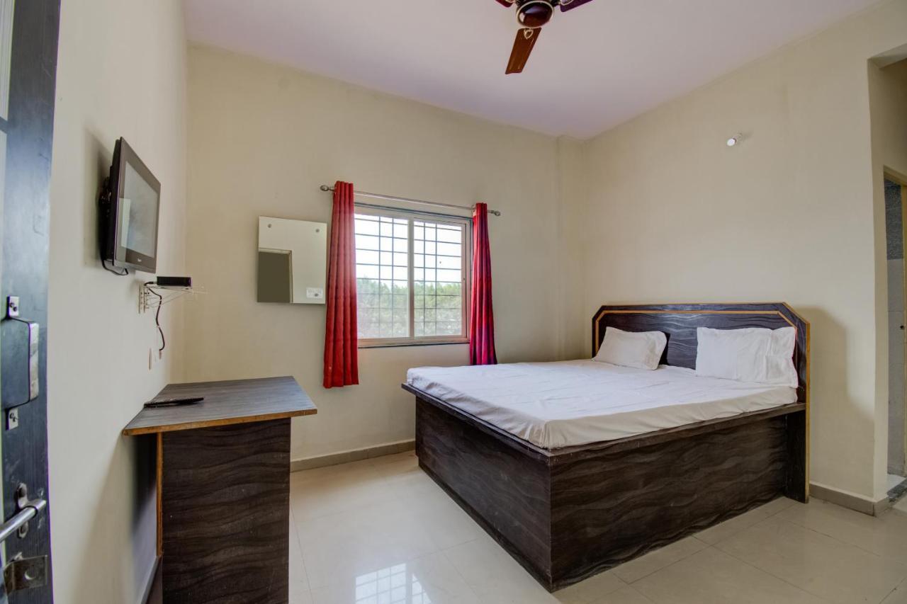 Spot On Green Valley Inn Araku Buitenkant foto